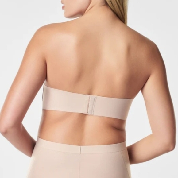 34DD SPANXsmooth Suit Your Fancy Convertible Strapless Bra - Picture 3 of 6